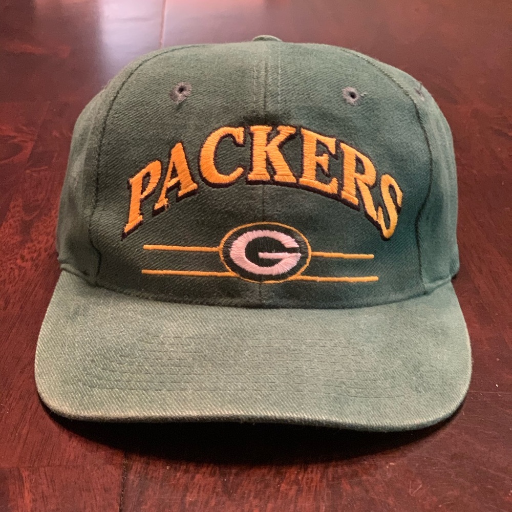 Logo 7 Green Bay Packers Velcro Cap
